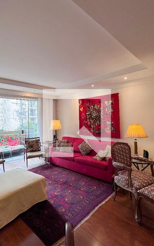 Apartamento à venda com 210m², 3 quartos e 2 vagasSala