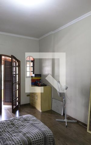 Casa à venda com 416m², 3 quartos e 3 vagasQuarto 2
