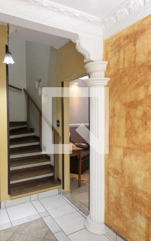 Casa à venda com 416m², 3 quartos e 3 vagasEntrada