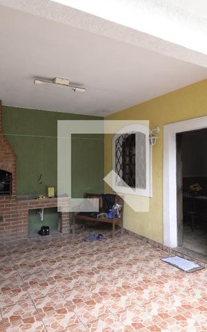 Casa à venda com 416m², 3 quartos e 3 vagasQuintal