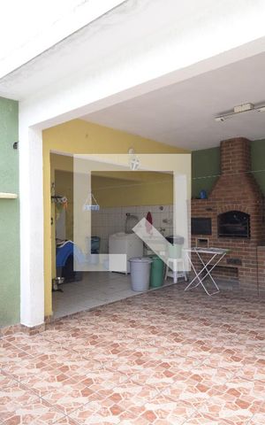 Casa à venda com 416m², 3 quartos e 3 vagasQuintal