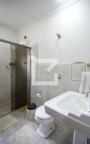 Casa à venda com 416m², 3 quartos e 3 vagasSuíte