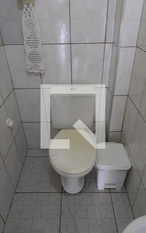 Casa à venda com 416m², 3 quartos e 3 vagasBanheiro de Serviço