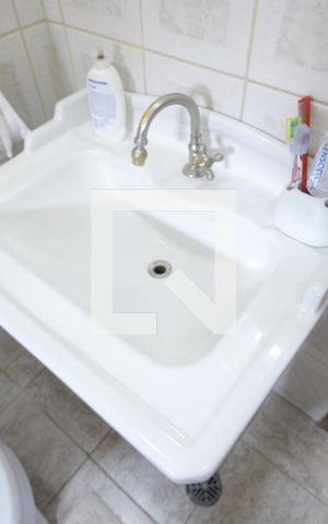 Casa à venda com 416m², 3 quartos e 3 vagasSuíte