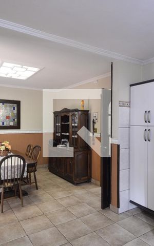 Casa à venda com 416m², 3 quartos e 3 vagasCozinha