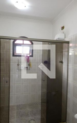Casa à venda com 416m², 3 quartos e 3 vagasSuíte