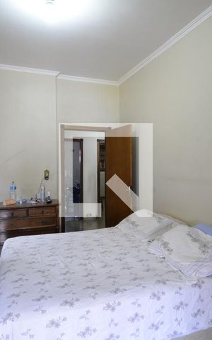 Casa à venda com 416m², 3 quartos e 3 vagasSuíte