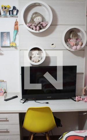 Apartamento à venda com 177m², 4 quartos e 2 vagasQuarto 1