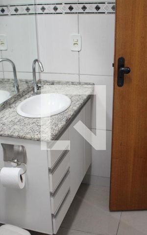 Apartamento à venda com 177m², 4 quartos e 2 vagasQuarto 4