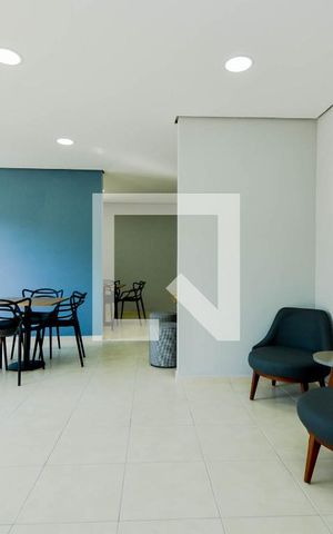Apartamento para alugar com 48m², 2 quartos e 1 vaga Apartamento para alugar com 48m², 2 quartos e 1 vagaÁrea comum - Salão de festas