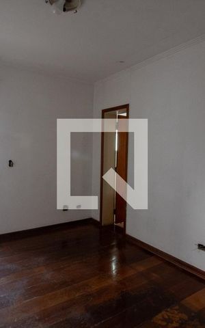 Apartamento à venda com 280m², 4 quartos e 2 vagas Apartamento à venda com 280m², 4 quartos e 2 vagasQuarto 3