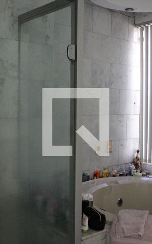 Casa para alugar com 342m², 7 quartos e 2 vagasHidromassagem