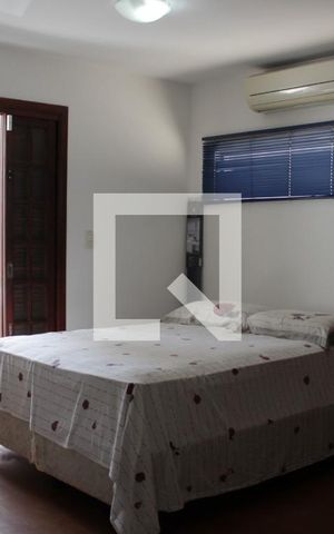 Casa para alugar com 342m², 7 quartos e 2 vagasSuite Área Externa
