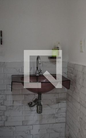 Casa para alugar com 342m², 7 quartos e 2 vagasBanheiro Andar Inferior 