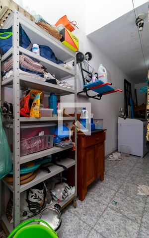 Casa à venda com 265m², 3 quartos e 4 vagas Casa à venda com 265m², 3 quartos e 4 vagasÁrea de Serviço