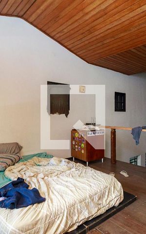 Casa à venda com 265m², 3 quartos e 4 vagas Casa à venda com 265m², 3 quartos e 4 vagasQuarto 1