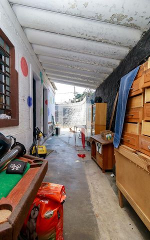 Casa à venda com 265m², 3 quartos e 4 vagas Casa à venda com 265m², 3 quartos e 4 vagasÁrea Externa