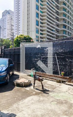 Casa à venda com 265m², 3 quartos e 4 vagas Casa à venda com 265m², 3 quartos e 4 vagasGaragem