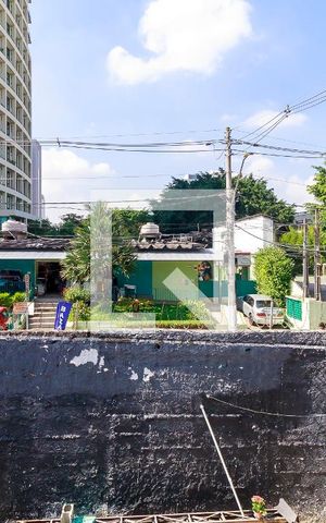 Casa à venda com 265m², 3 quartos e 4 vagas Casa à venda com 265m², 3 quartos e 4 vagasQuarto - Vista