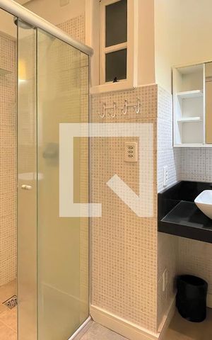 Apartamento à venda com 80m², 3 quartos e sem vagaBanheiro