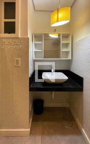 Apartamento à venda com 80m², 3 quartos e sem vagaBanheiro
