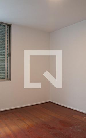 Apartamento à venda com 128m², 4 quartos e 1 vaga Apartamento à venda com 128m², 4 quartos e 1 vagaSuíte