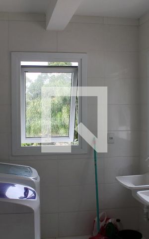 Studio para alugar com 50m², 1 quarto e 1 vaga Studio para alugar com 50m², 1 quarto e 1 vagaÁrea de Serviço