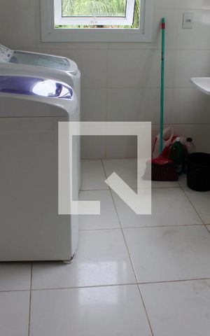 Studio para alugar com 50m², 1 quarto e 1 vaga Studio para alugar com 50m², 1 quarto e 1 vagaÁrea de Serviço