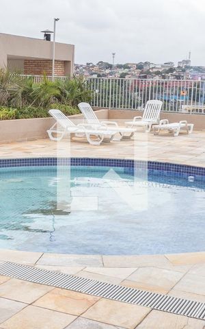 Apartamento à venda com 80m², 2 quartos e 1 vaga Apartamento à venda com 80m², 2 quartos e 1 vagaÁrea comum - Piscina