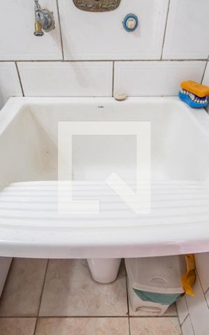 Casa à venda com 350m², 7 quartos e 4 vagas Casa à venda com 350m², 7 quartos e 4 vagasÁrea de Serviço