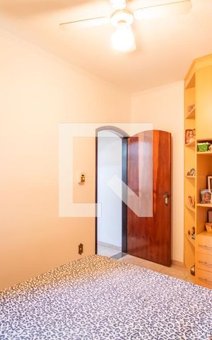 Casa à venda com 350m², 7 quartos e 4 vagas Casa à venda com 350m², 7 quartos e 4 vagasSuíte (Casa 2)