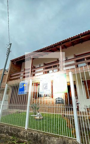 Casa à venda com 388m², 4 quartos e 3 vagasFachada
