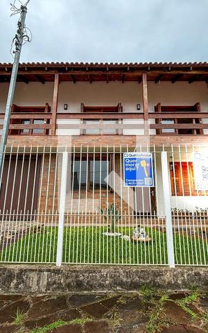Casa à venda com 388m², 4 quartos e 3 vagasFachada
