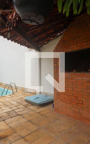 Casa à venda com 388m², 4 quartos e 3 vagasChurrasqueira