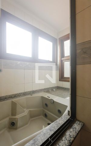 Casa à venda com 388m², 4 quartos e 3 vagasBanheiro Quarto