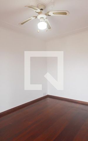 Casa à venda com 388m², 4 quartos e 3 vagasQuarto