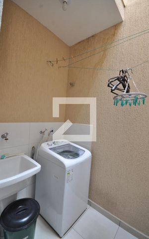 Casa de condomínio para alugar com 60m², 2 quartos e 1 vagaÁrea de Serviço