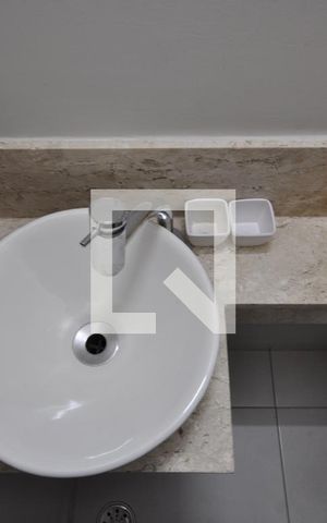 Casa de condomínio para alugar com 60m², 2 quartos e 1 vagaLavabo
