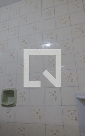 Casa para alugar com 60m², 2 quartos e sem vagaBanheiro