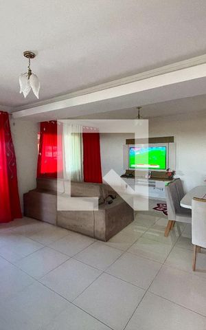 Casa à venda com 330m², 2 quartos e 4 vagas Casa à venda com 330m², 2 quartos e 4 vagasSala