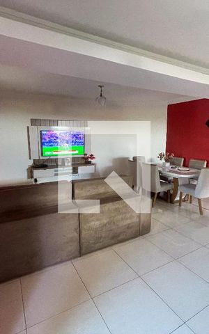 Casa à venda com 330m², 2 quartos e 4 vagas Casa à venda com 330m², 2 quartos e 4 vagassala