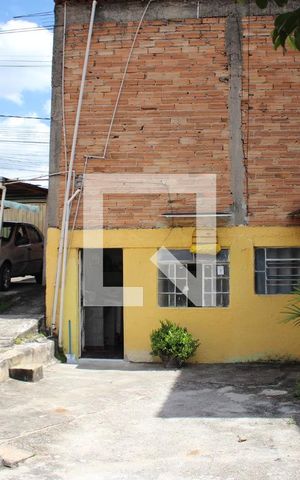 Casa à venda com 170m², 2 quartos e 4 vagasQuintal