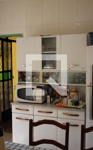 Casa à venda com 170m², 2 quartos e 4 vagasCozinha