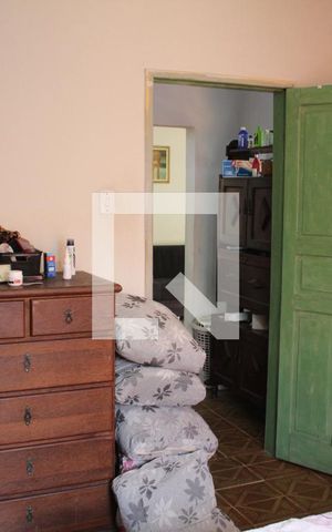 Casa à venda com 170m², 2 quartos e 4 vagasQuarto 1