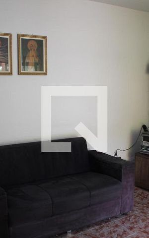 Casa à venda com 170m², 2 quartos e 4 vagasSala