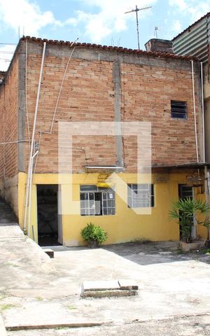Casa à venda com 170m², 2 quartos e 4 vagasQuintal