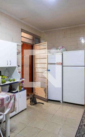 Casa à venda com 193m², 2 quartos e 2 vagasCozinha