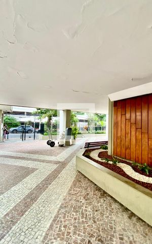 Apartamento à venda com 150m², 3 quartos e 1 vaga Apartamento à venda com 150m², 3 quartos e 1 vagaÁrea comum