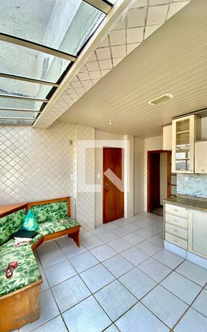 Apartamento à venda com 150m², 3 quartos e 1 vaga Apartamento à venda com 150m², 3 quartos e 1 vagaCozinha