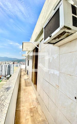 Apartamento à venda com 150m², 3 quartos e 1 vaga Apartamento à venda com 150m², 3 quartos e 1 vagaSacada